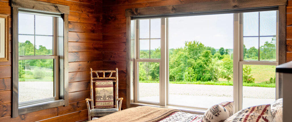 Endure-Double-Hung-Picture-Sandstone-Cottage-Grid-3-1920x800